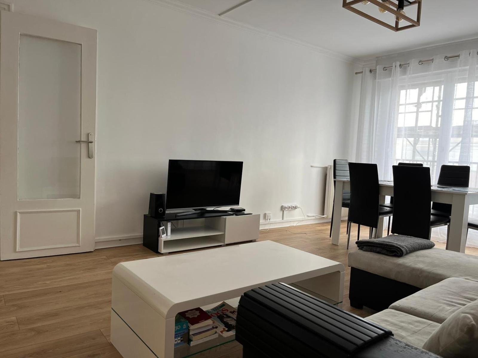 Апартаменты Elegant 3 Pieces Proche Paris La Defense Безон Экстерьер фото